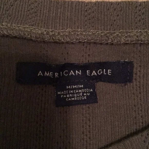 Girls size 12 American Eagle dark green shirt - Picture 2 of 3